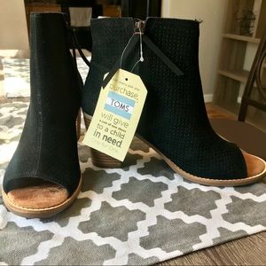 Toms Black Majorca Bootie